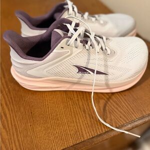 Women's Altra Torin Running Shoes